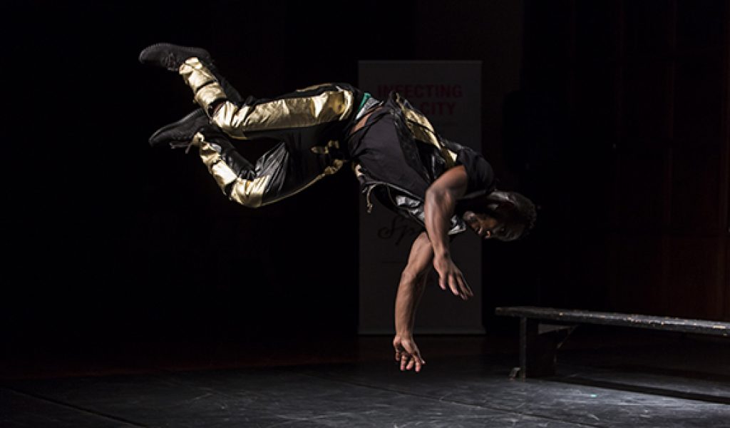 danseur LE-KOMBI